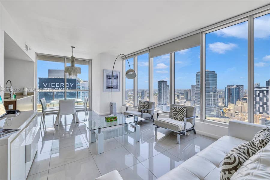Property photo for 485 Brickell Avenue, #4104, Miami, FL