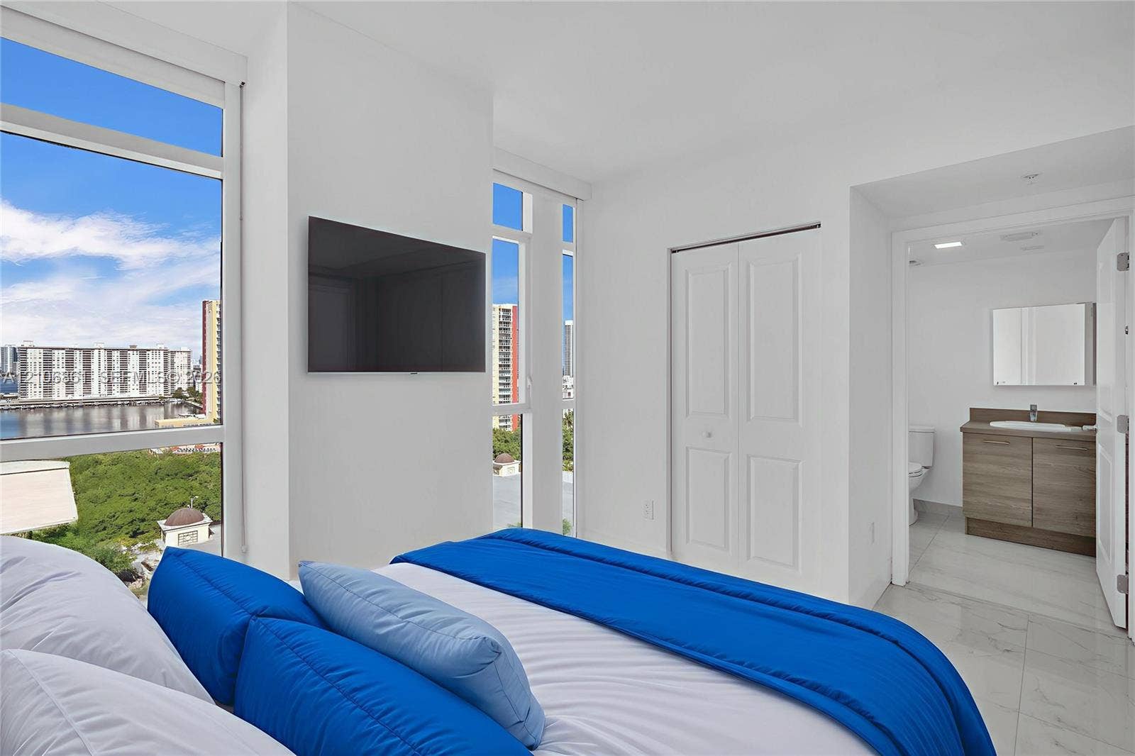 400 Sunny Isles Boulevard, #1519, Sunny Isles Beach, FL 33160 Third Bedroom Virtual Staged