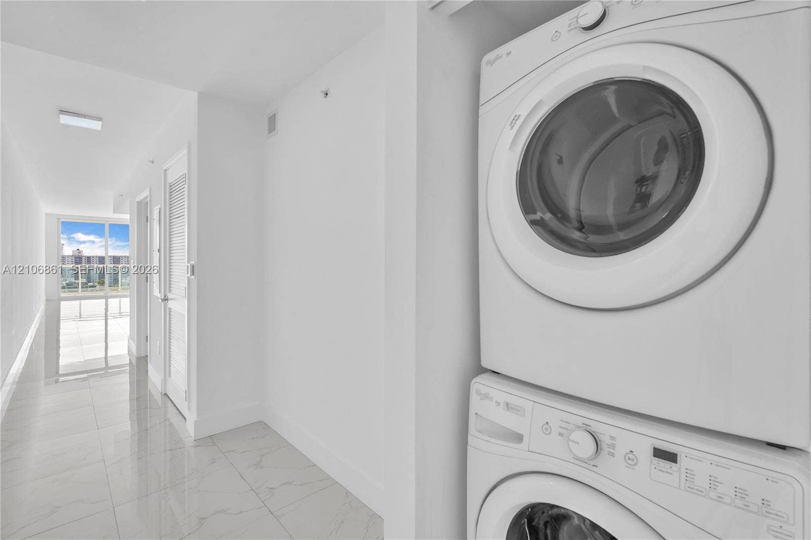 400 Sunny Isles Boulevard, #1519, Sunny Isles Beach, FL 33160 Photo 48
