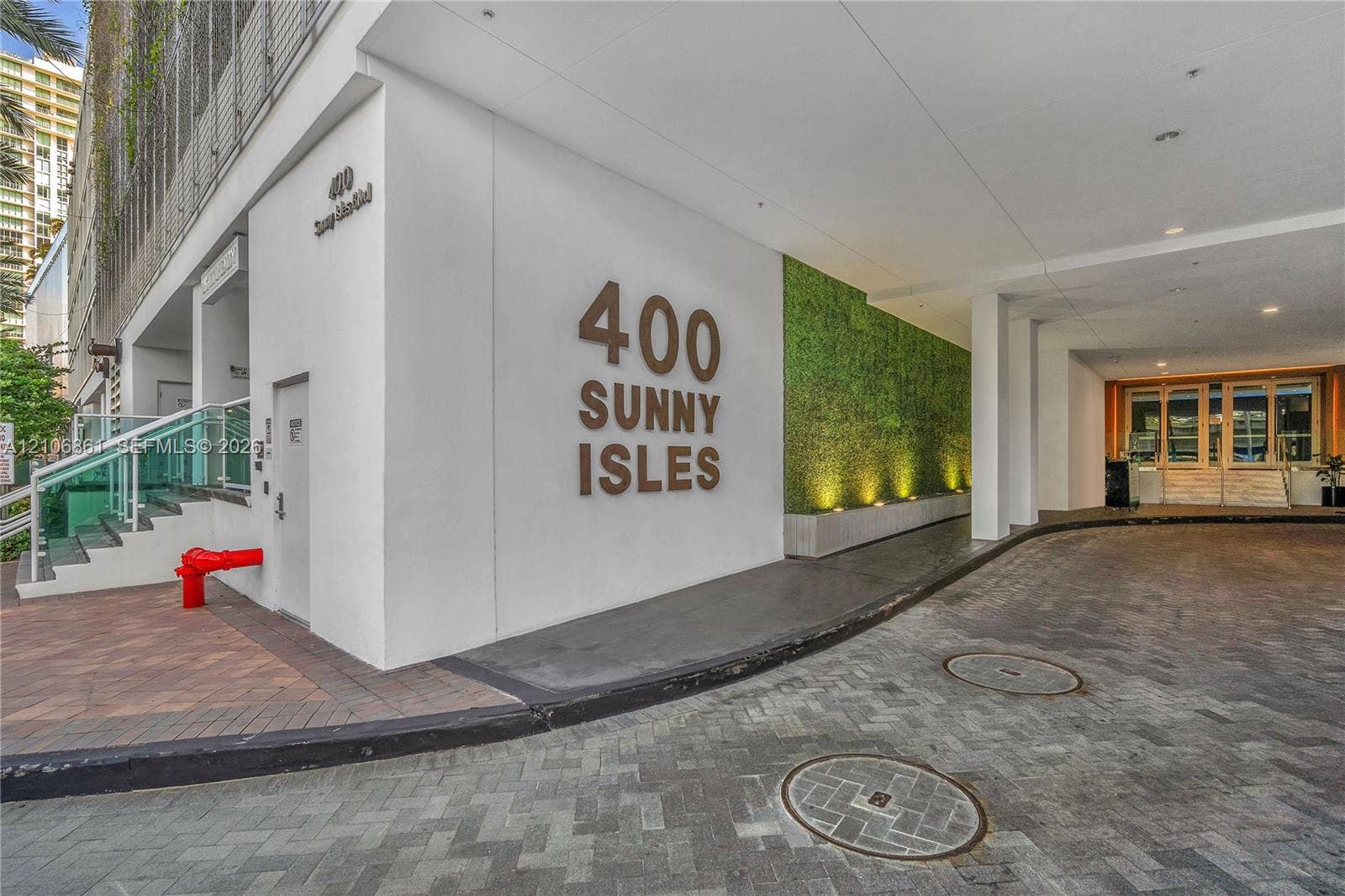 400 Sunny Isles Boulevard, #1519, Sunny Isles Beach, FL 33160 Photo 6