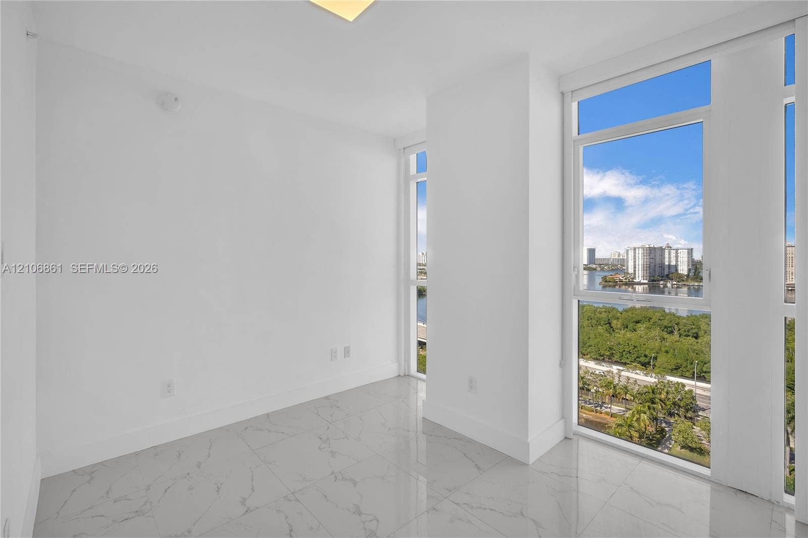 400 Sunny Isles Boulevard, #1519, Sunny Isles Beach, FL 33160 Third Bedroom