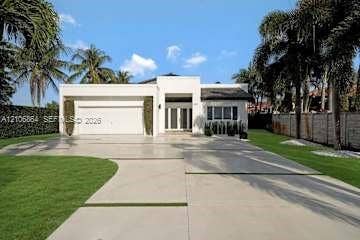 Property photo for 885 SW 144th Avenue, Miami, FL