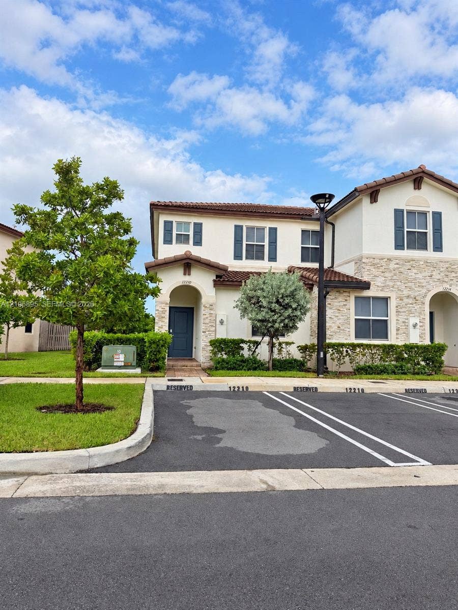 Property photo for Miami, FL