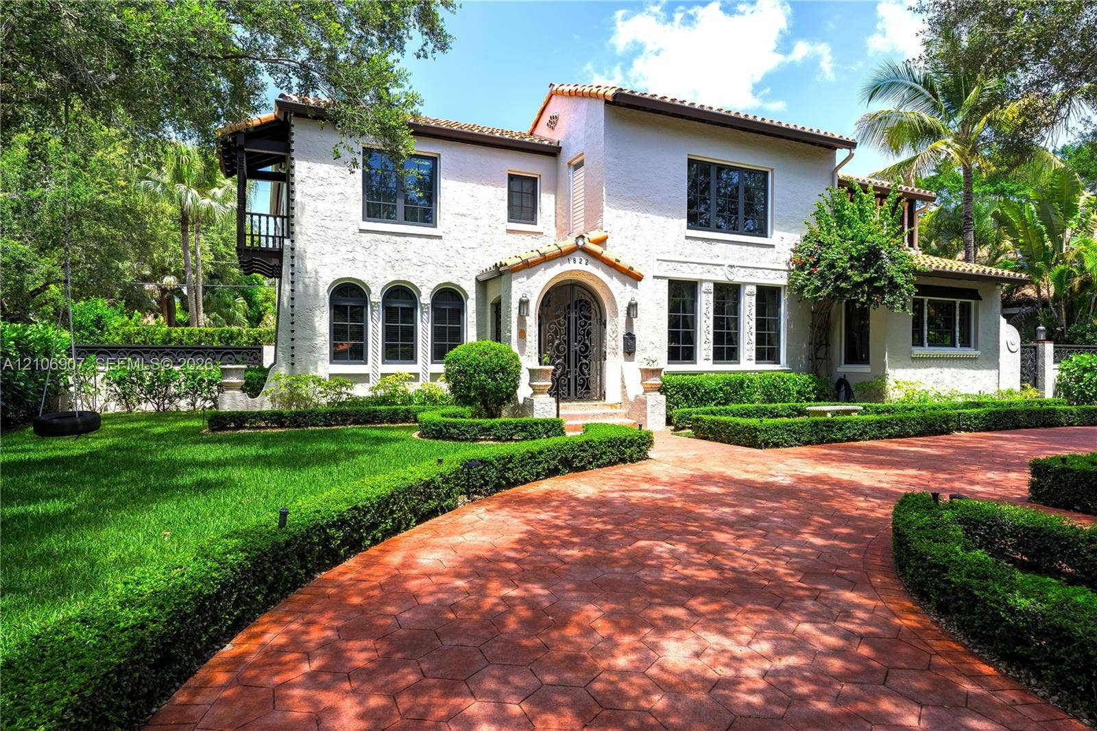 1822 Country Club, #Prado, Coral Gables, Coral Gables, FL 33134 Photo 2