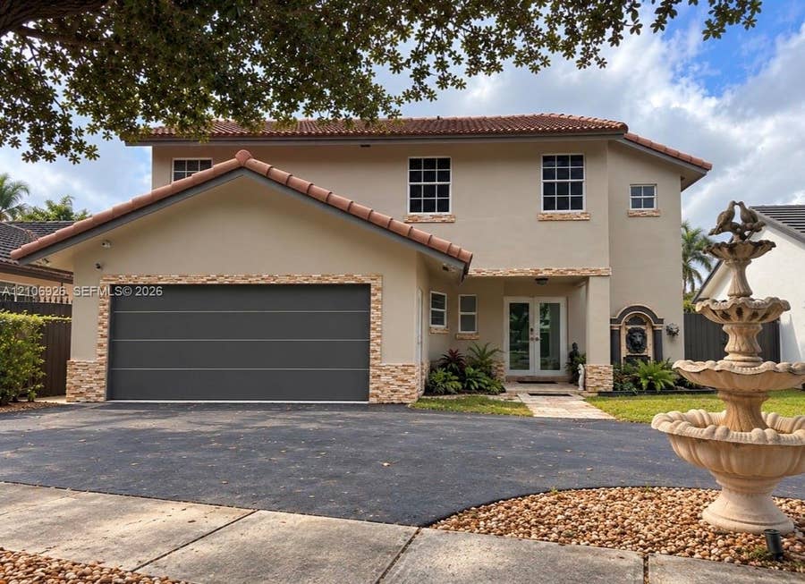 Property photo for 652 NW 134th Avenue, Miami, FL