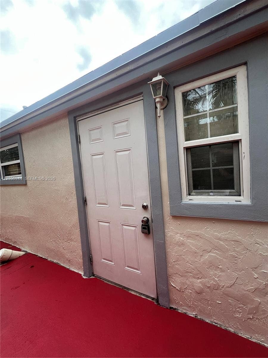 1674 NE 174th Street, #Rear, North Miami Beach, North Miami Beach, FL 33162 Photo 11