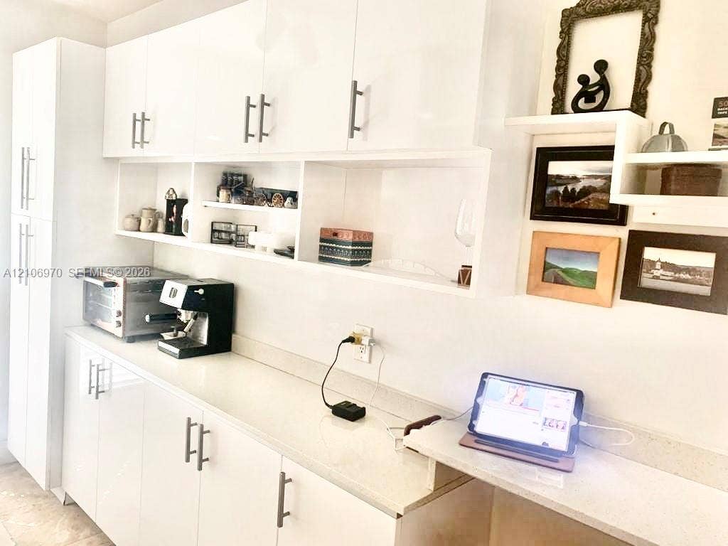8540 Byron Avenue, #1B, Miami Beach, Miami Beach, FL 33141 Photo 8