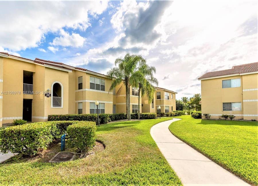 Property photo for 12650 Vista Isles Drive, #914, Sunrise, FL