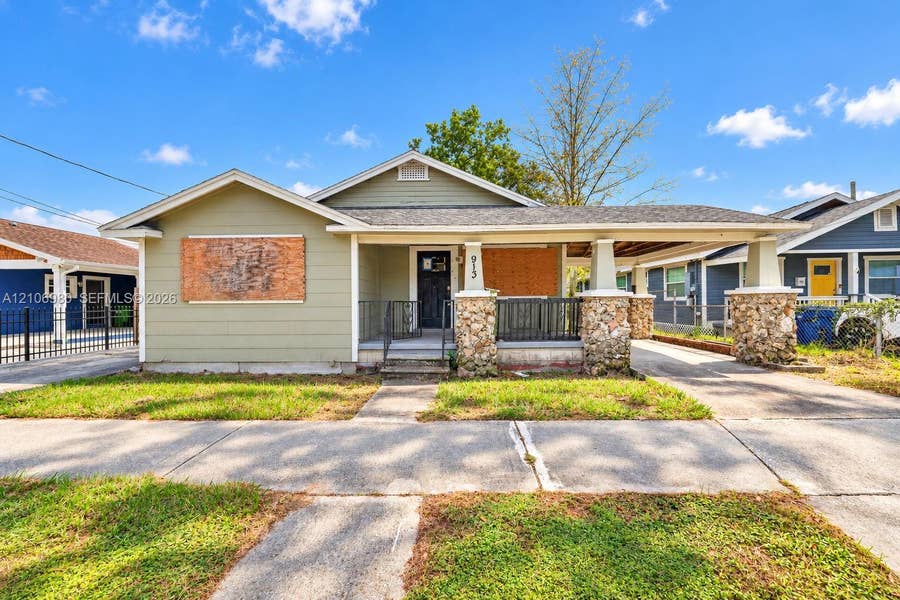 Property photo for 913 E 28th Avenue, Tampa, FL
