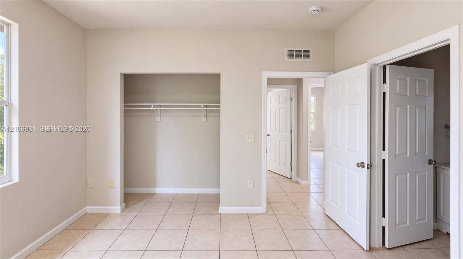 1295 N Railroad Avenue, Boynton Beach, FL 33435 Photo 4