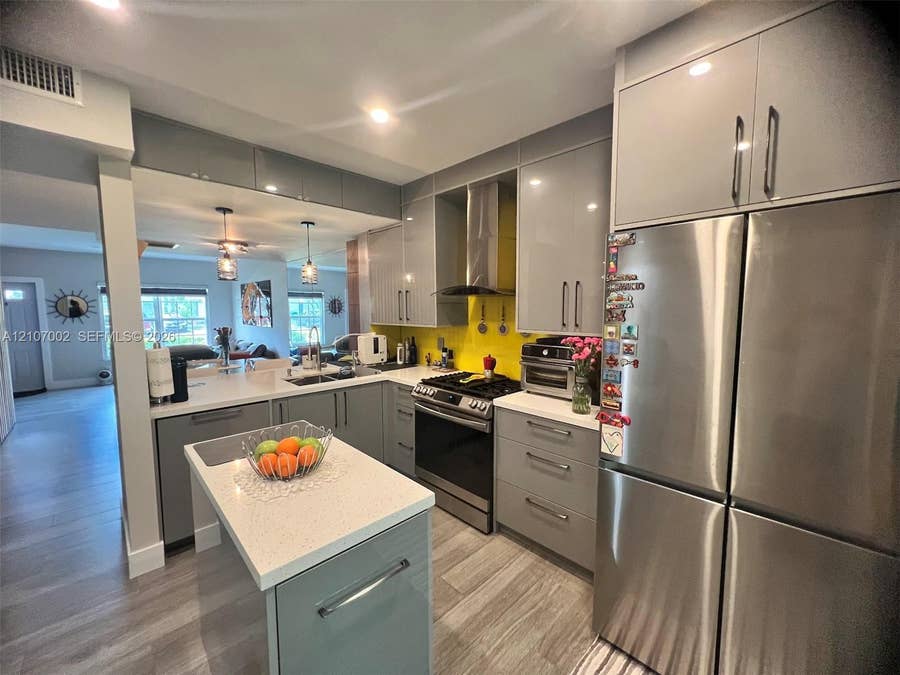 Property photo for 7830 Dixie Beach Circle, Tamarac, FL