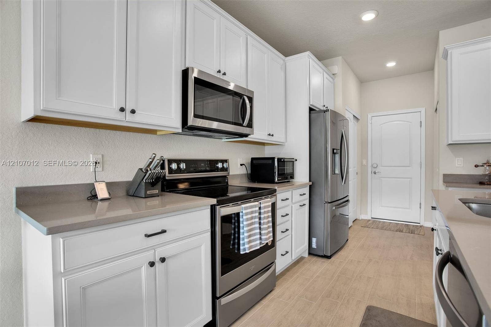 2126 Appleton Circle S, Fort Lauderdale, Fort Lauderdale, FL 33309 Photo 8