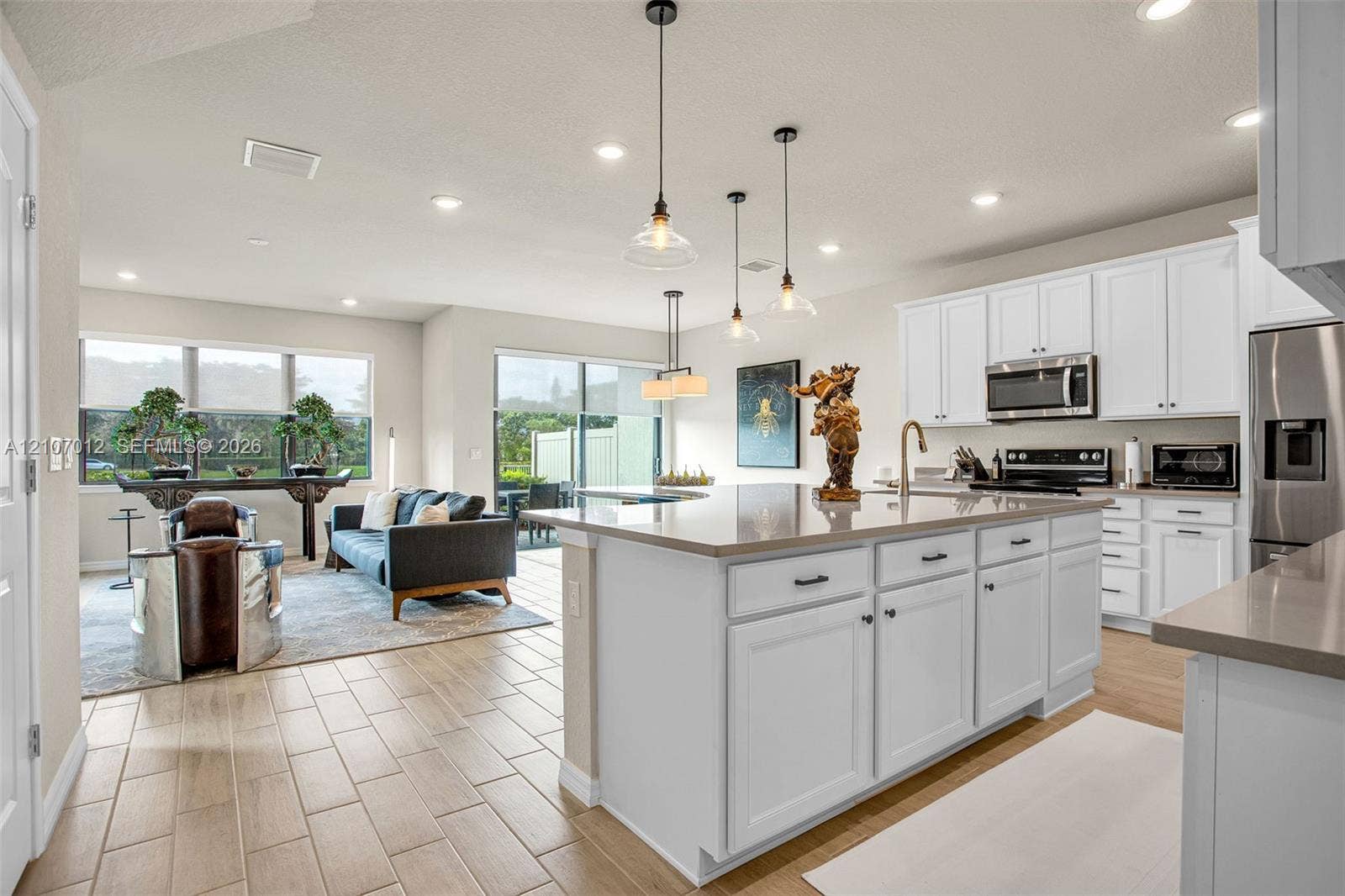 2126 Appleton Circle S, Fort Lauderdale, Fort Lauderdale, FL 33309 Photo 3
