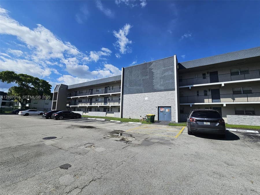 Property photo for 7911 N Colony Circle N, #106, Tamarac, FL