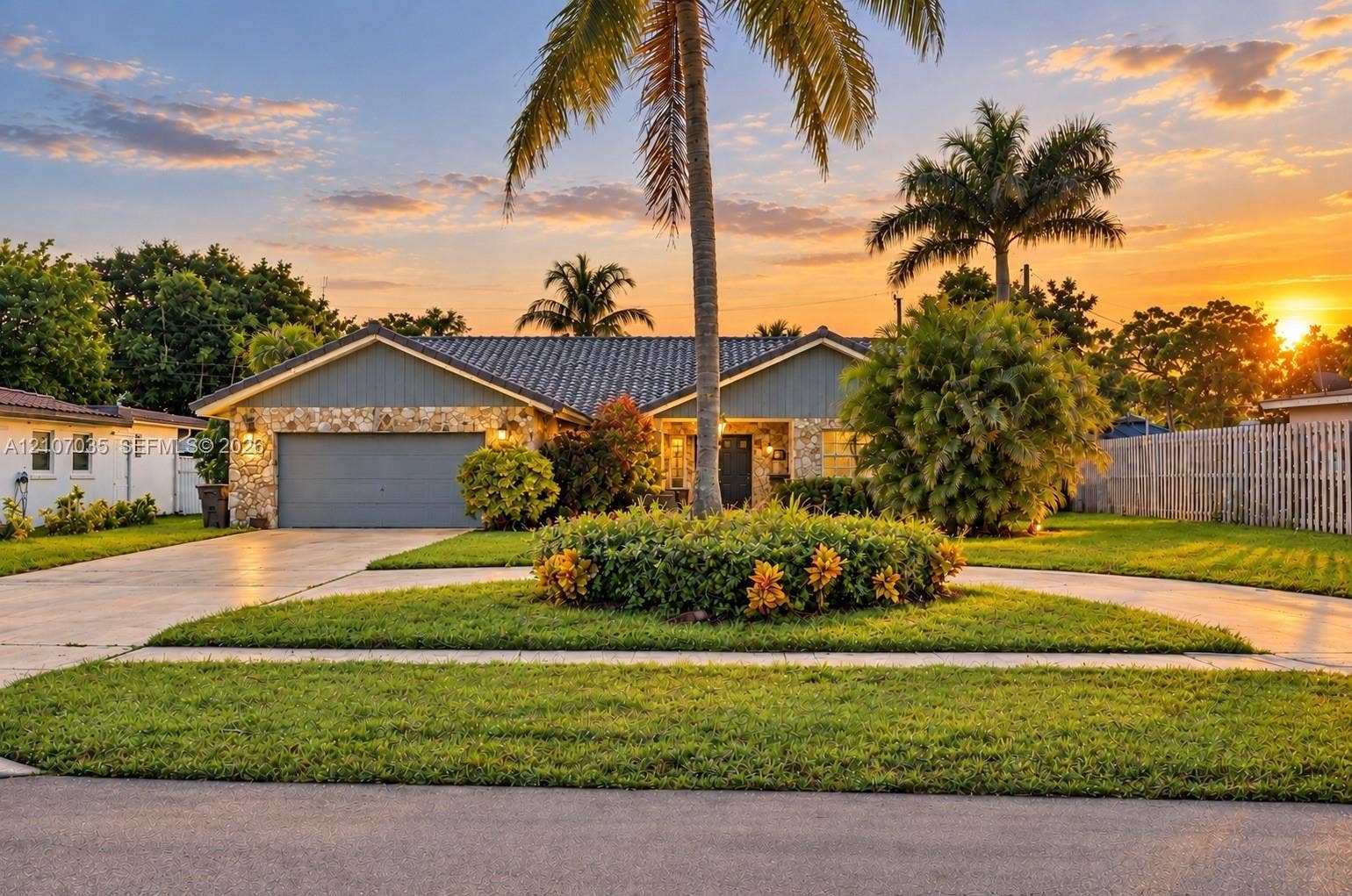 1006 SE 6th Street, Deerfield Beach, FL 33441 Photo 1