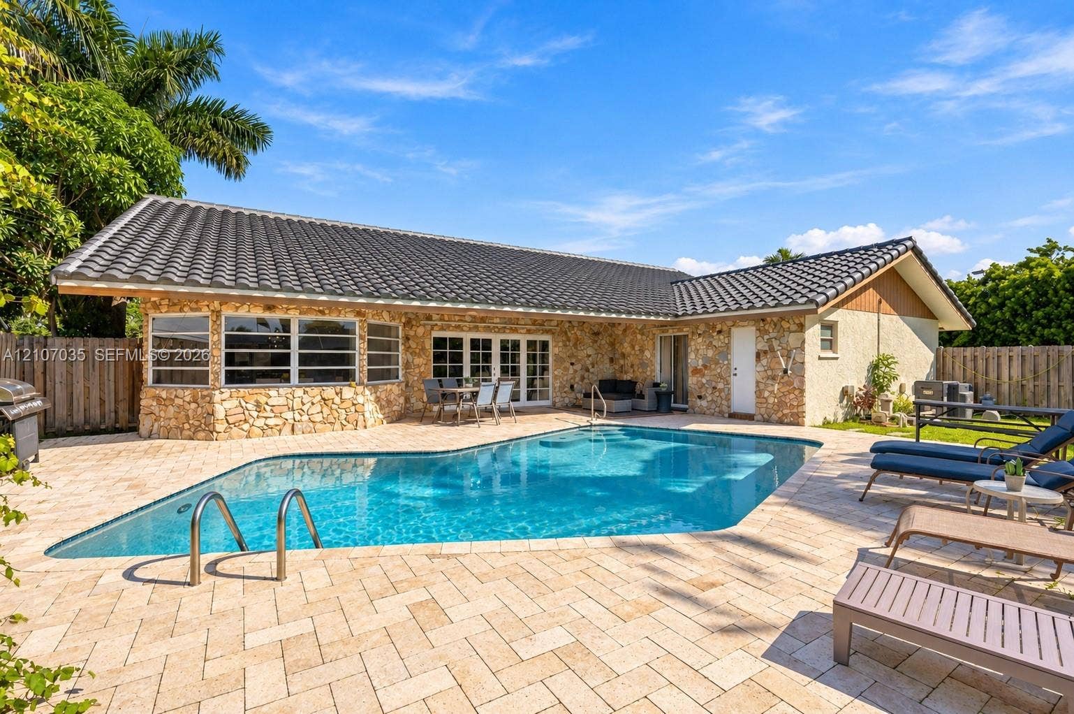 1006 SE 6th Street, Deerfield Beach, FL 33441 Photo 9