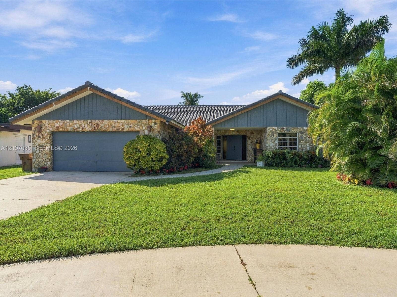 1006 SE 6th Street, Deerfield Beach, FL 33441 Photo 4