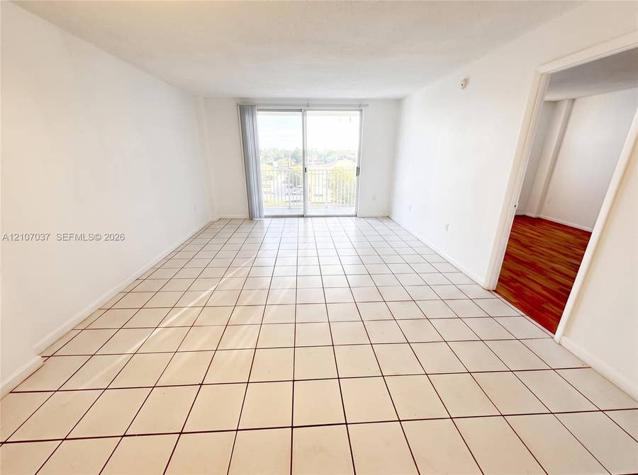 Property photo for 15600 NW 7th Avenue, #606, Miami, FL