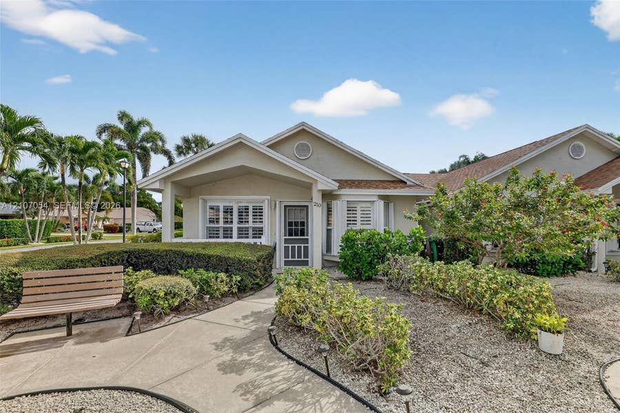 Property photo for 210 NW Zanzibar Place, Port St Lucie, FL
