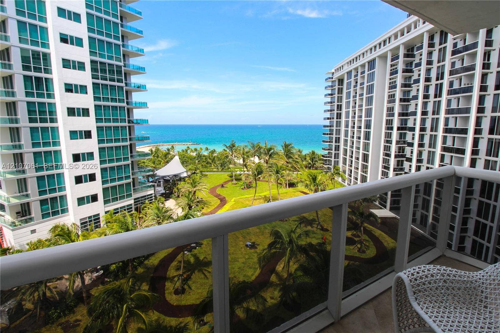 10275 Collins Avenue, #833, Bal Harbour, FL 33154 Photo 3