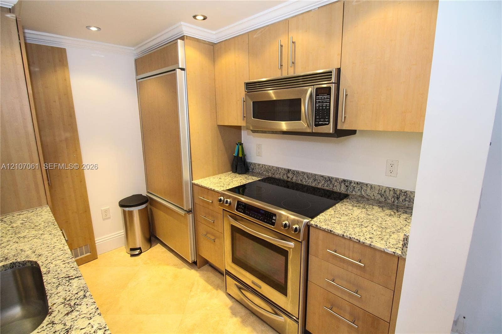 10275 Collins Avenue, #833, Bal Harbour, FL 33154 Photo 28