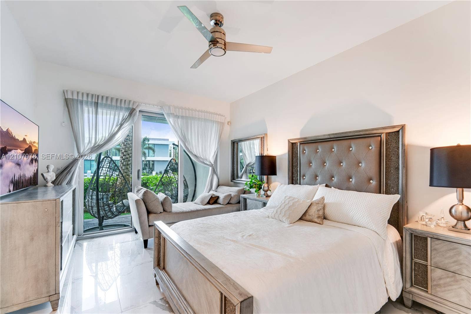 259 Shore Court, Lauderdale By The Sea, FL 33308 First floor bedroom