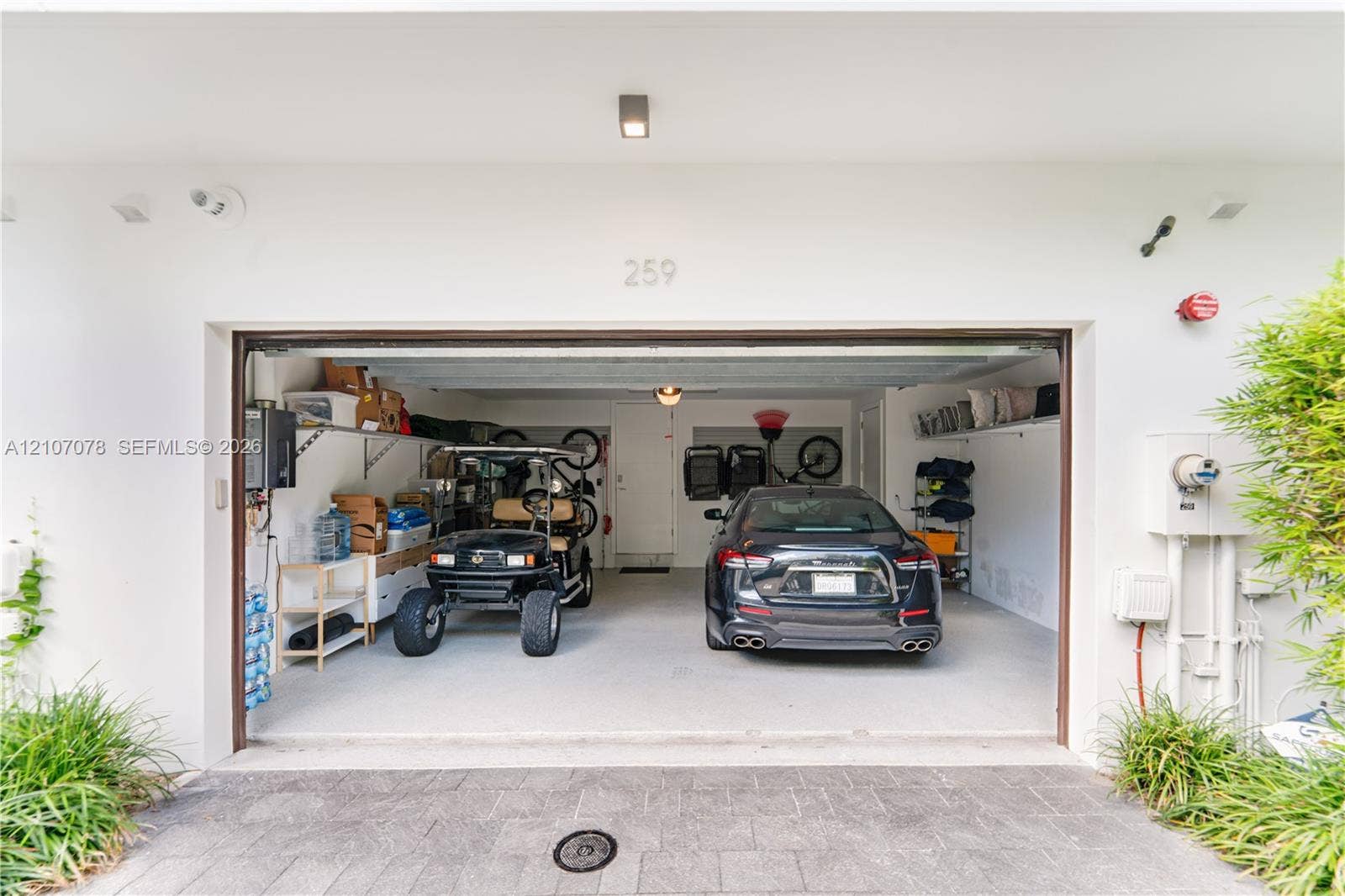 259 Shore Court, Lauderdale By The Sea, FL 33308 2 car garage