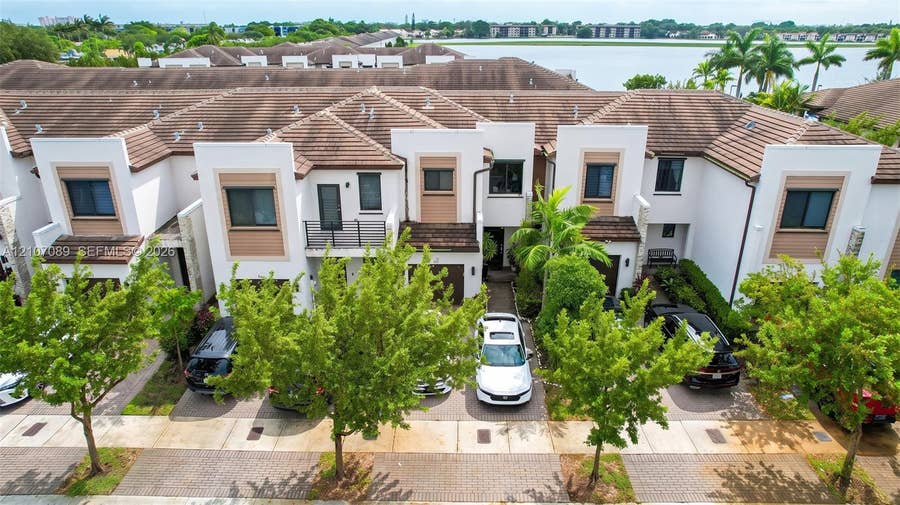 Property photo for 530 NE 207th Street, Miami, FL
