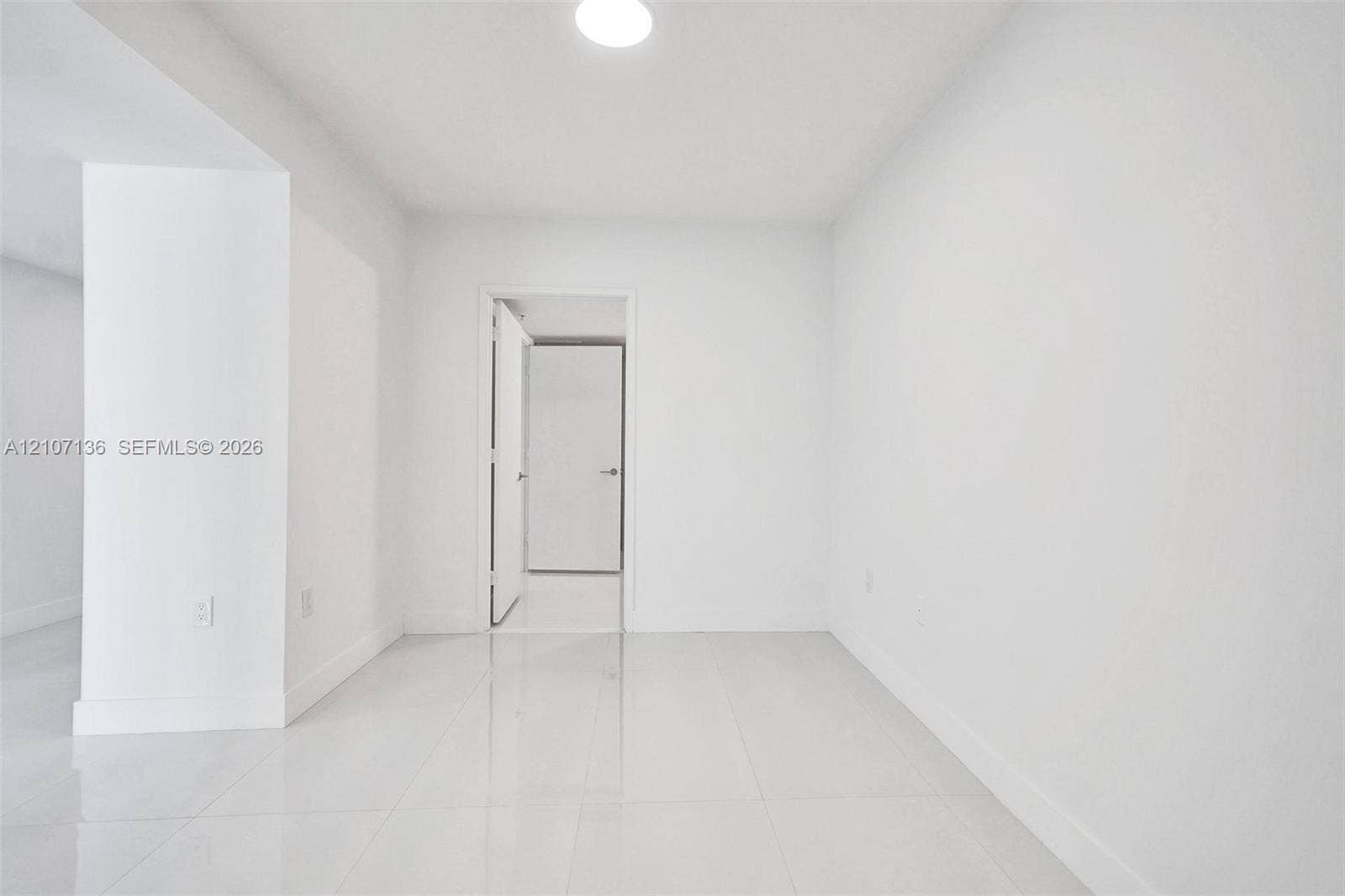 330 Sunny Isles Boulevard, #5-805, Sunny Isles Beach, Sunny Isles Beach, FL 33160 Photo 26