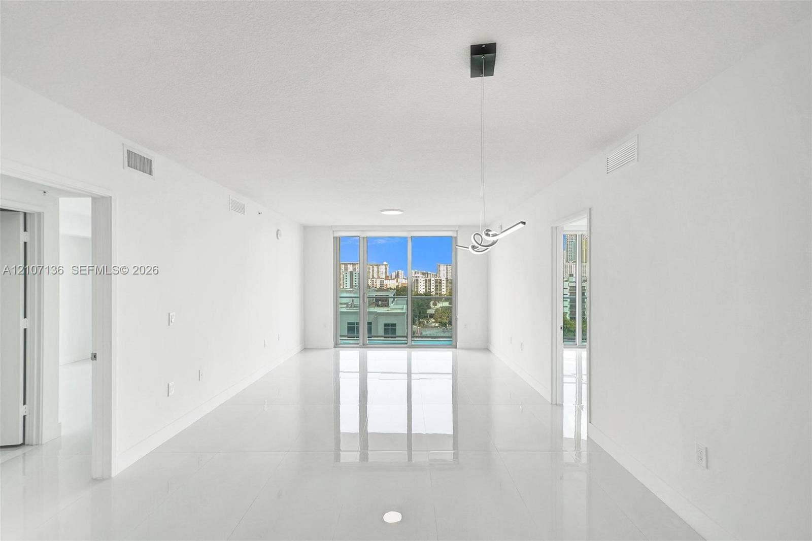330 Sunny Isles Boulevard, #5-805, Sunny Isles Beach, Sunny Isles Beach, FL 33160 Photo 7