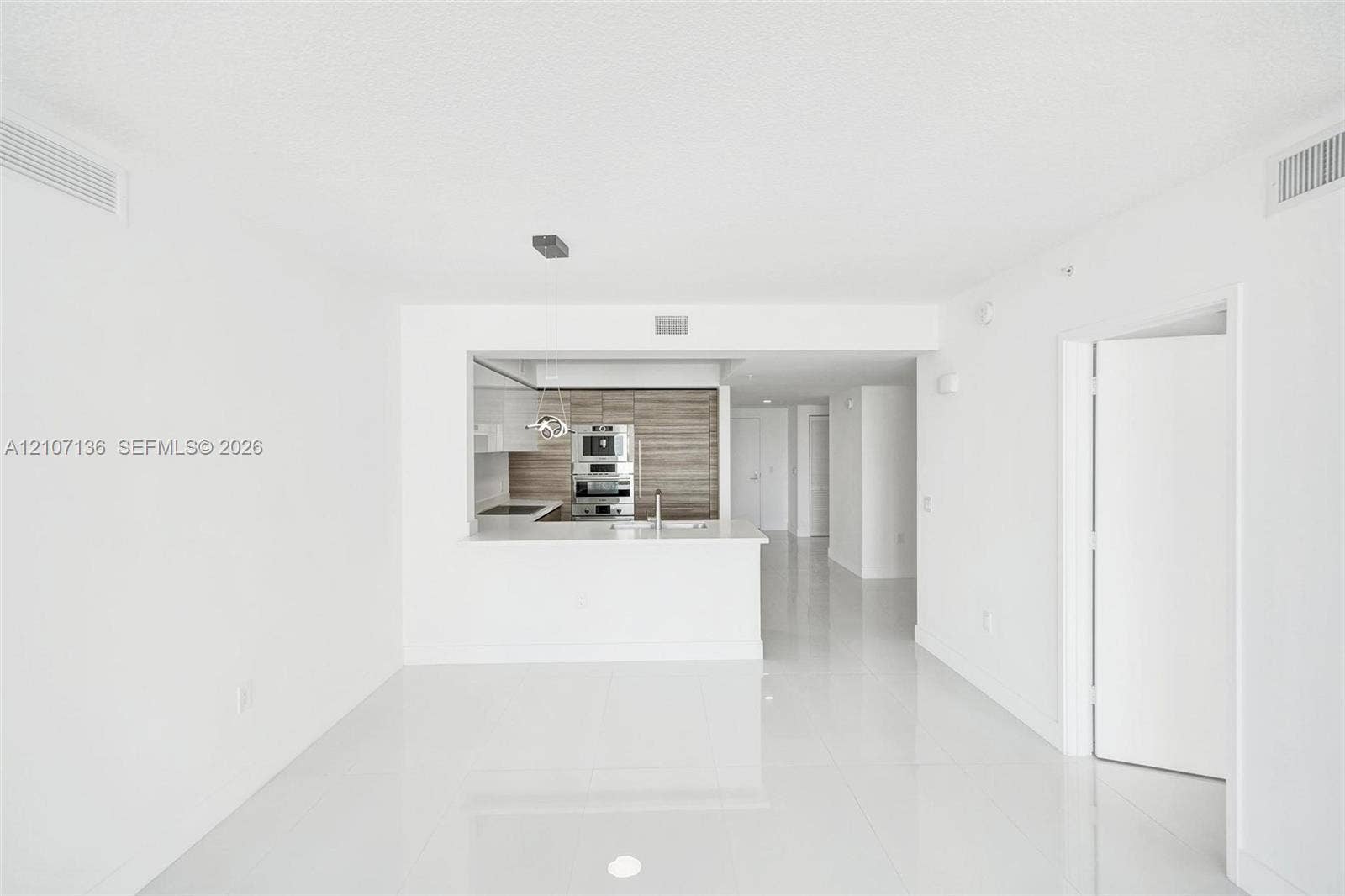 330 Sunny Isles Boulevard, #5-805, Sunny Isles Beach, Sunny Isles Beach, FL 33160 Photo 17