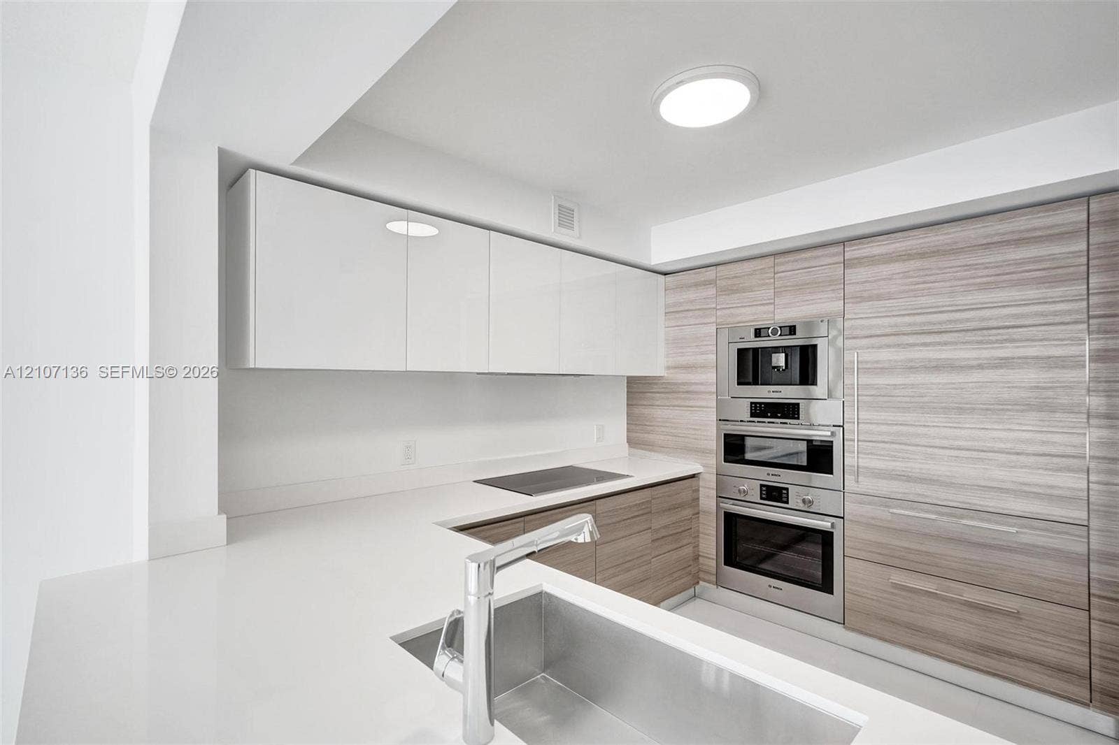330 Sunny Isles Boulevard, #5-805, Sunny Isles Beach, Sunny Isles Beach, FL 33160 Photo 21