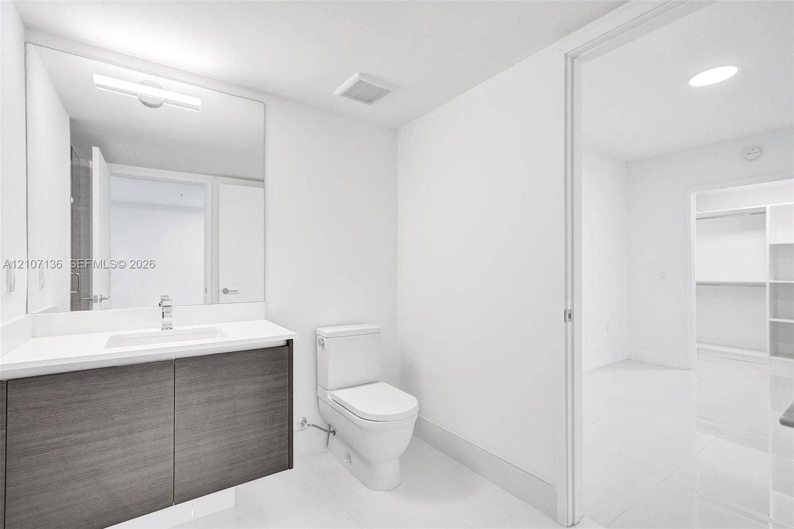 330 Sunny Isles Boulevard, #5-805, Sunny Isles Beach, Sunny Isles Beach, FL 33160 Photo 28