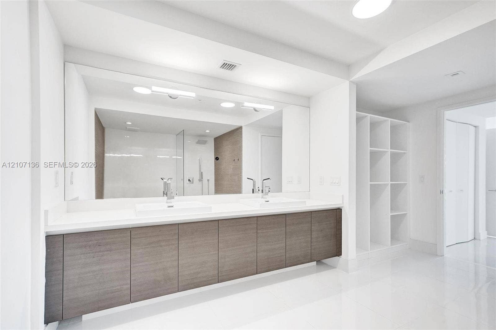 330 Sunny Isles Boulevard, #5-805, Sunny Isles Beach, Sunny Isles Beach, FL 33160 Photo 53