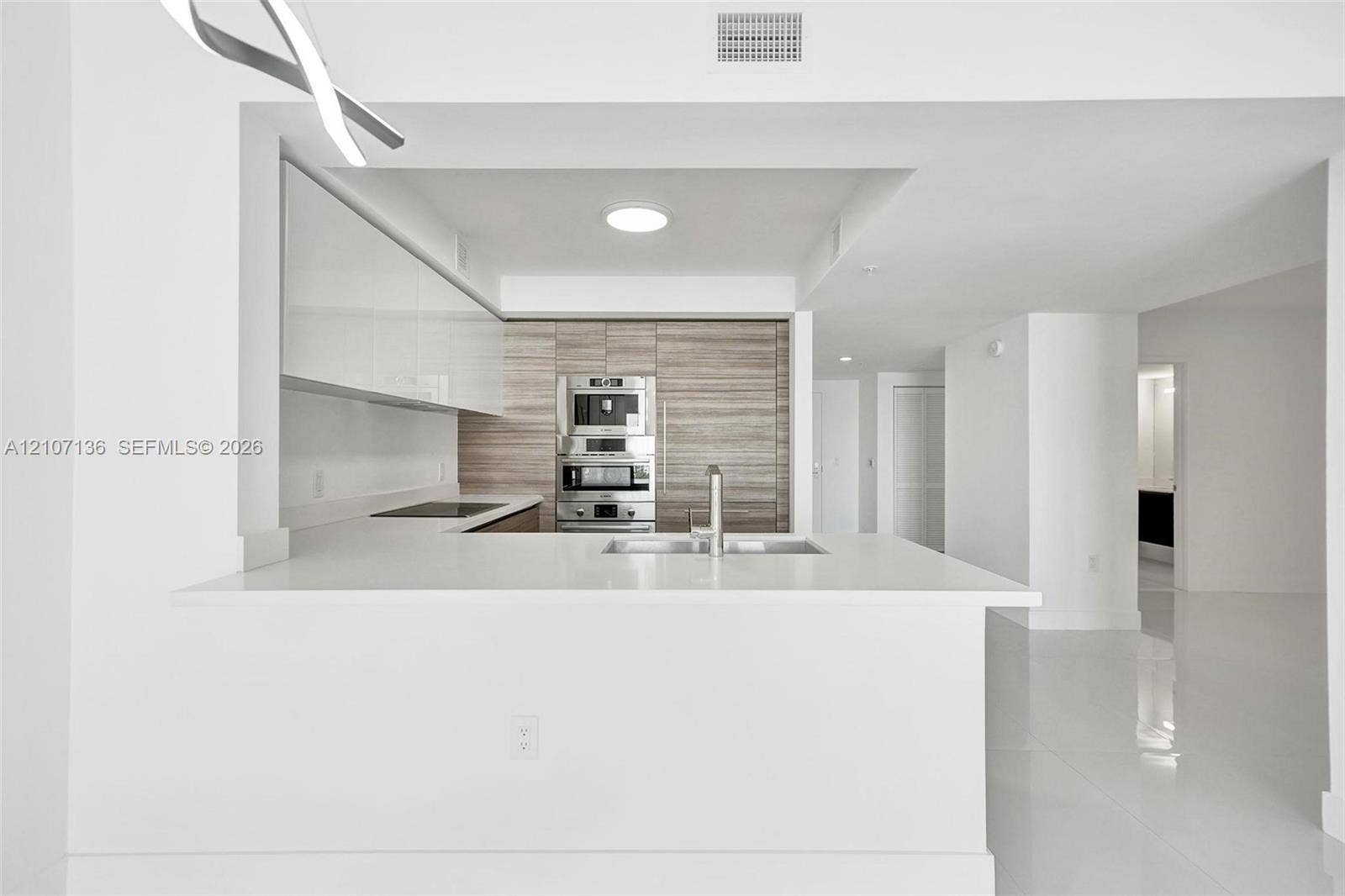 330 Sunny Isles Boulevard, #5-805, Sunny Isles Beach, Sunny Isles Beach, FL 33160 Photo 20