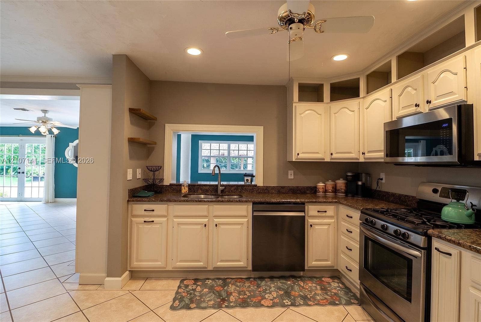 9761 SW 123rd Street, Miami, FL 33176 Photo 9