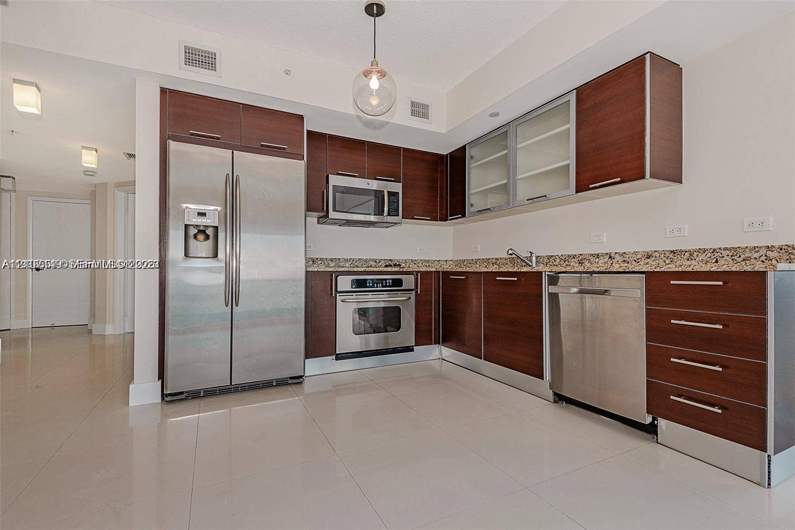 41 SE 5th Street, #2417, Miami, FL 33131 Photo 6