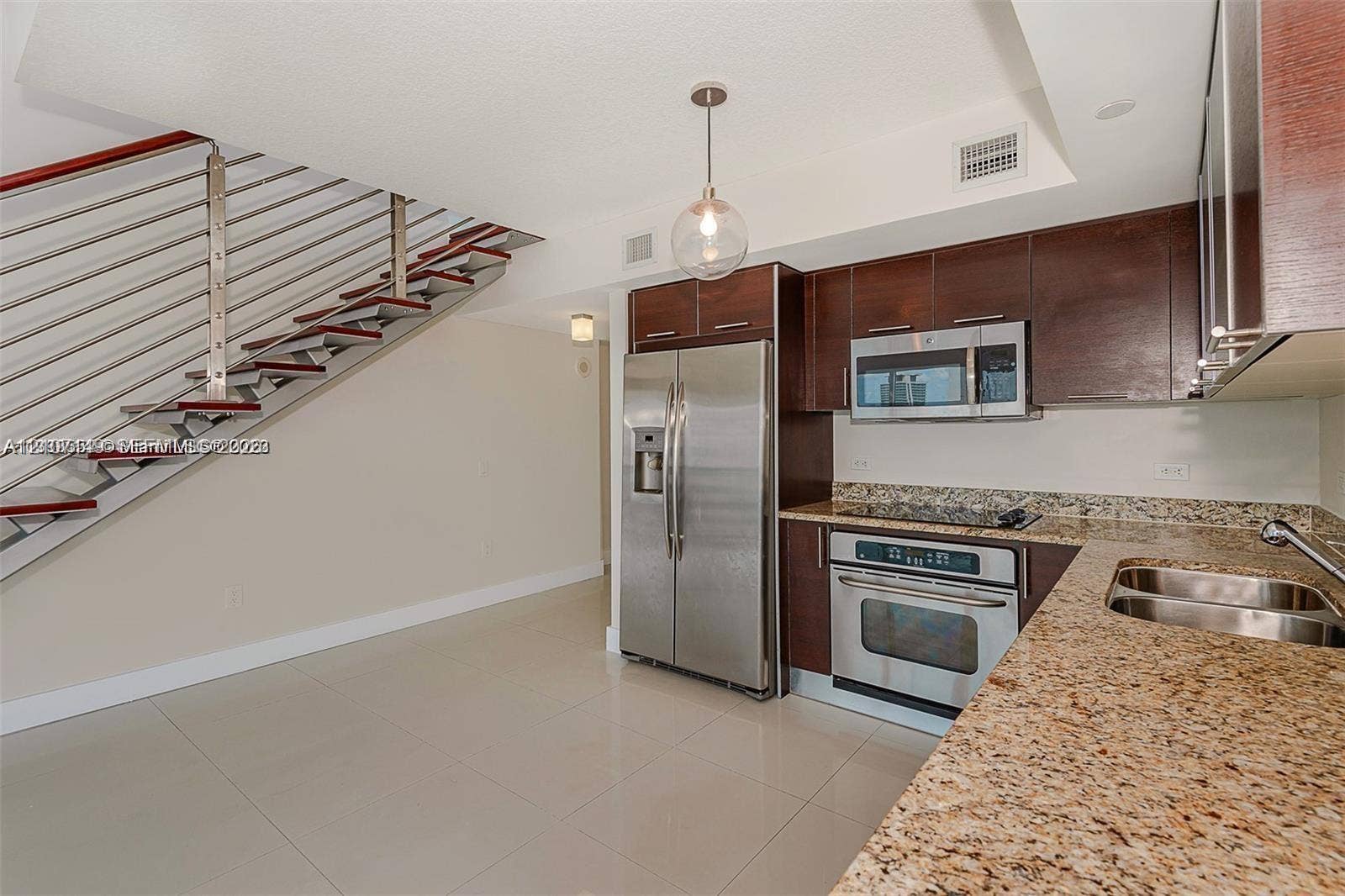 41 SE 5th Street, #2417, Miami, FL 33131 Photo 9