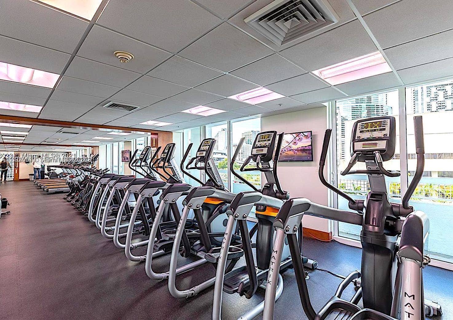 41 SE 5th Street, #2417, Miami, FL 33131 Photo 30