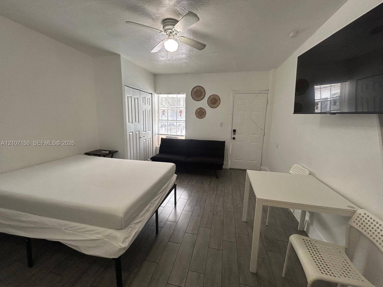 1843 Dewey Street, #111, Hollywood, Hollywood, FL 33020 Photo 2