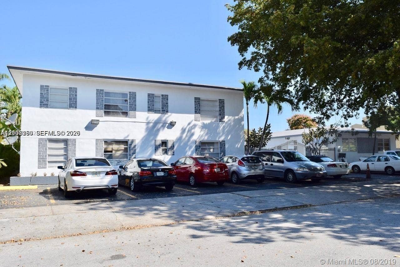 1843 Dewey Street, #111, Hollywood, Hollywood, FL 33020 Photo 7