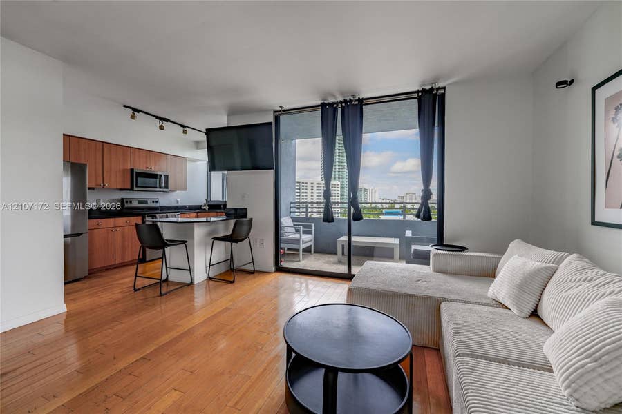 Property photo for 1330 West Avenue, #909, Miami Beach, FL