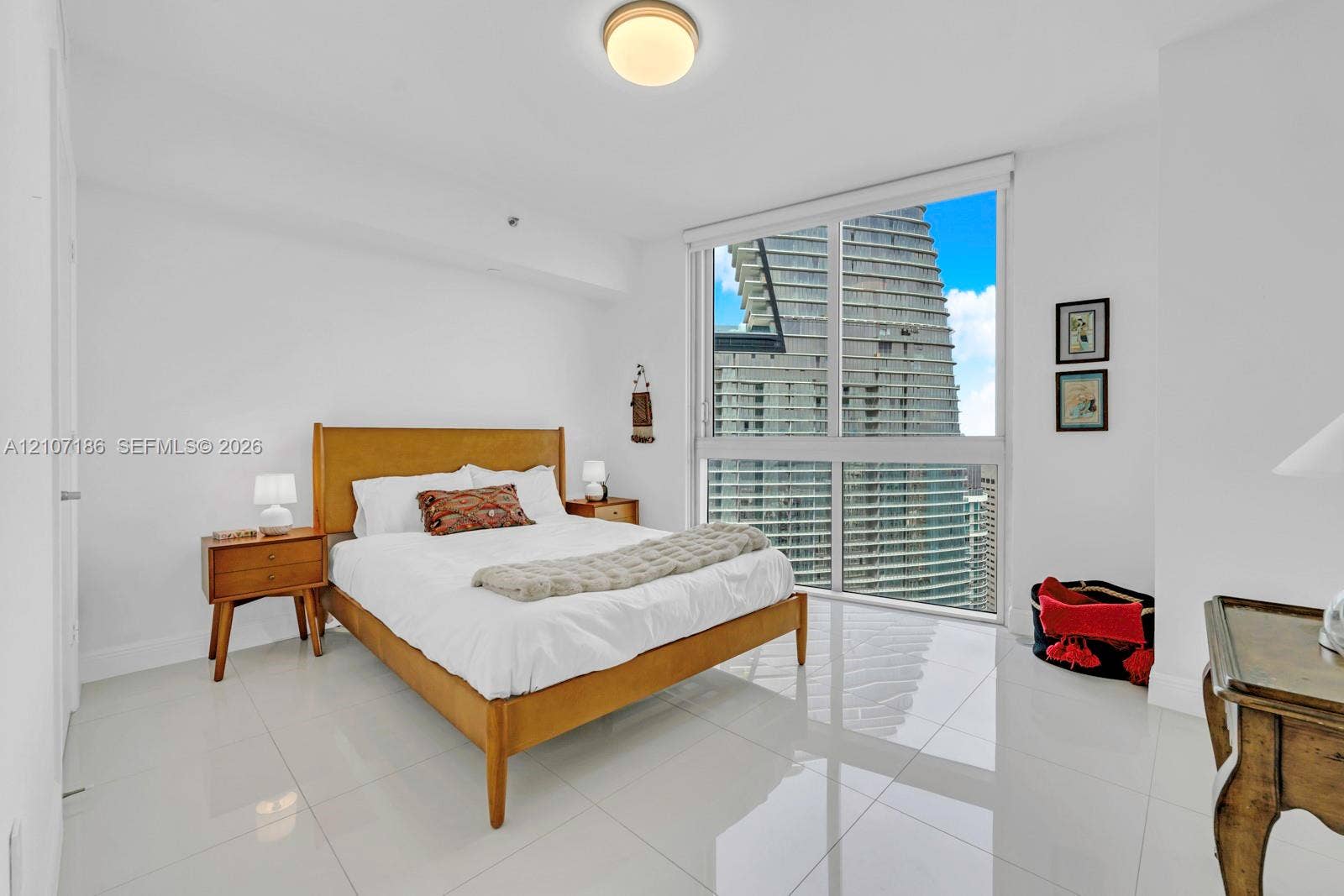 465 Brickell Avenue, #5002, Miami, FL 33131 Photo 18
