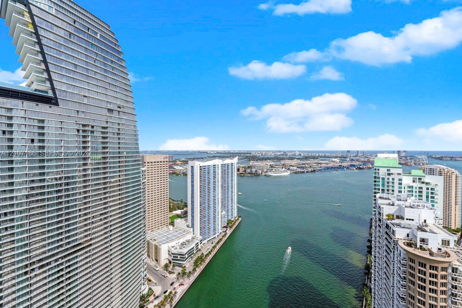 465 Brickell Avenue, #5002, Miami, FL 33131 Photo 25