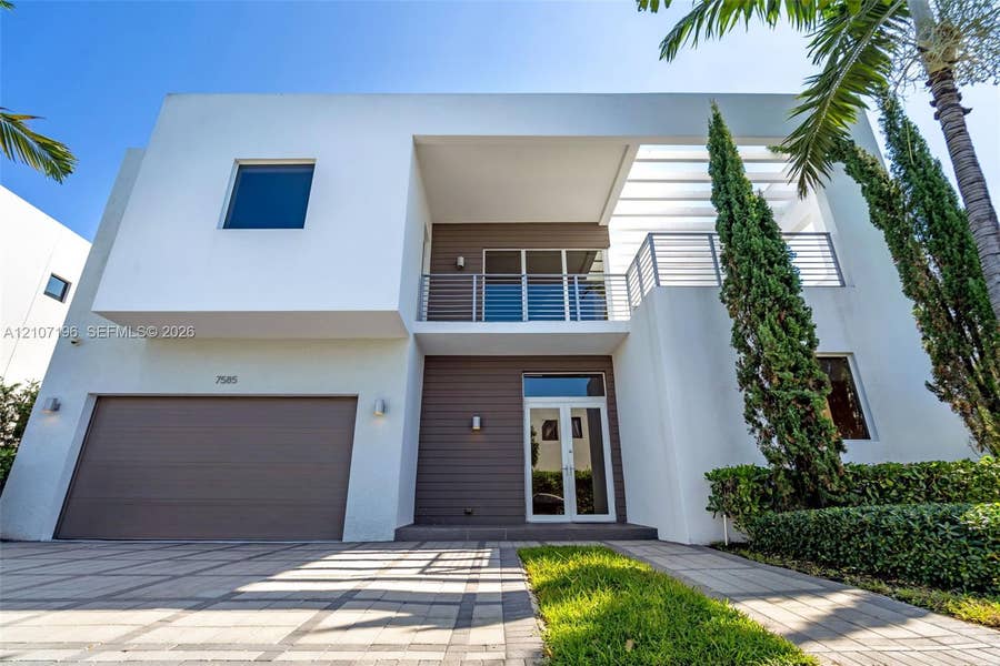 Property photo for 7585 NW 100th Avenue, #7585, Doral, FL