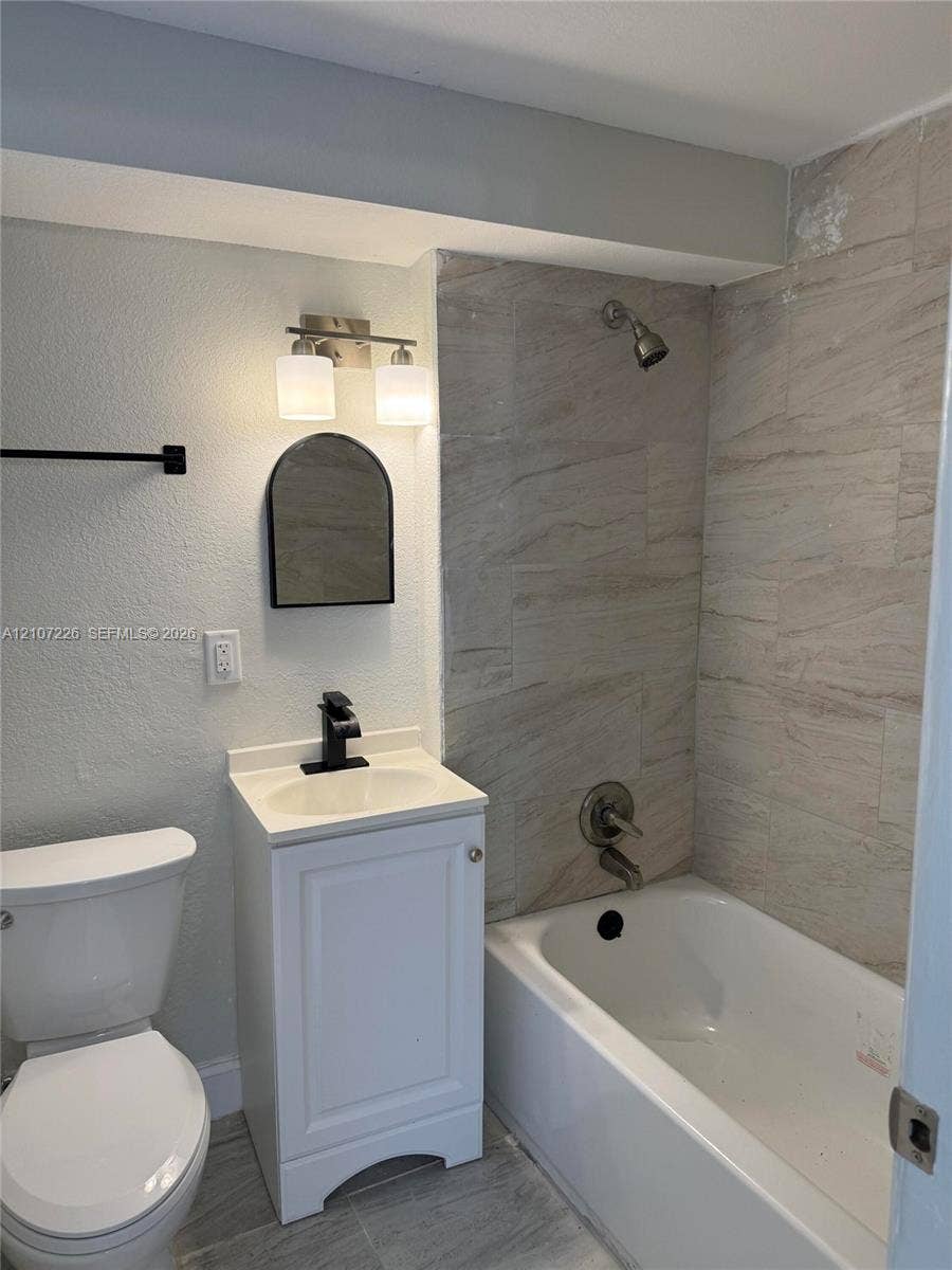 704 NW 5th Avenue, #1-4, Pompano Beach, Pompano Beach, FL 33060 Photo 3