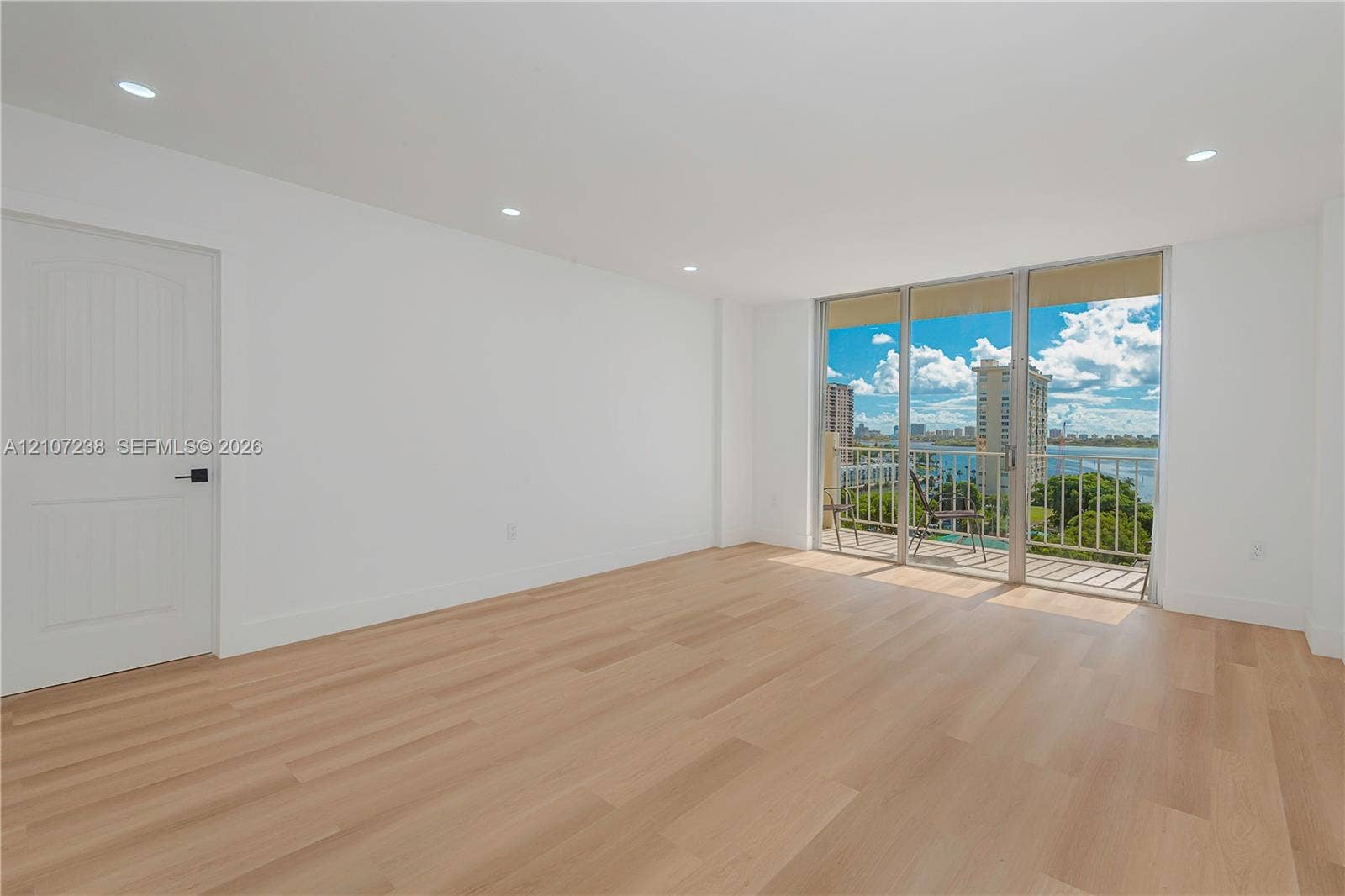 11111 Biscayne Boulevard, #1125, Miami, Miami, FL 33181 Photo 2