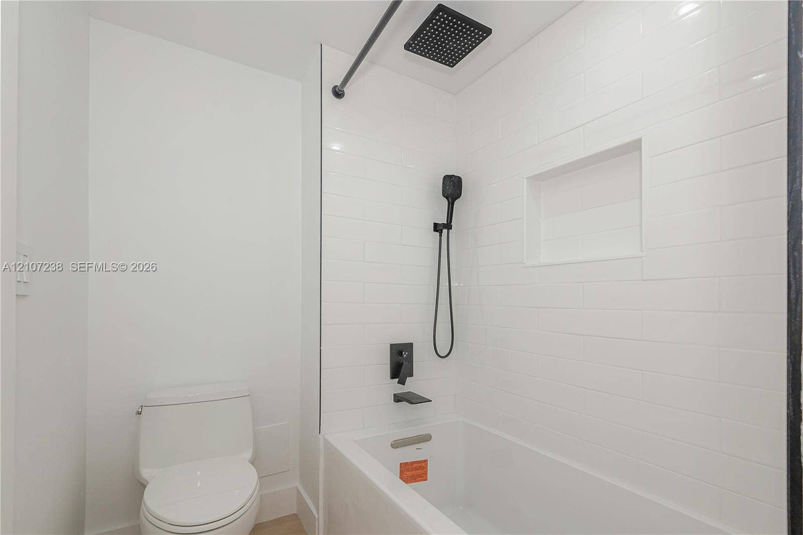 11111 Biscayne Boulevard, #1125, Miami, Miami, FL 33181 Photo 9