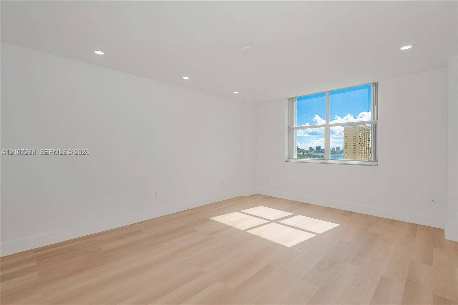 11111 Biscayne Boulevard, #1125, Miami, Miami, FL 33181 Photo 19