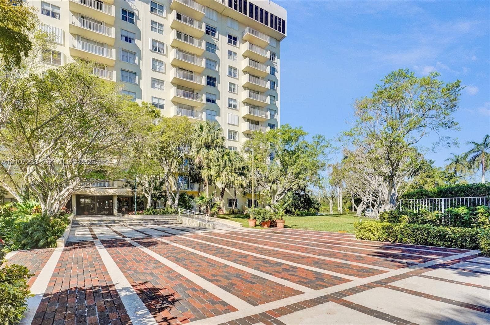 11111 Biscayne Boulevard, #1125, Miami, Miami, FL 33181 Photo 33